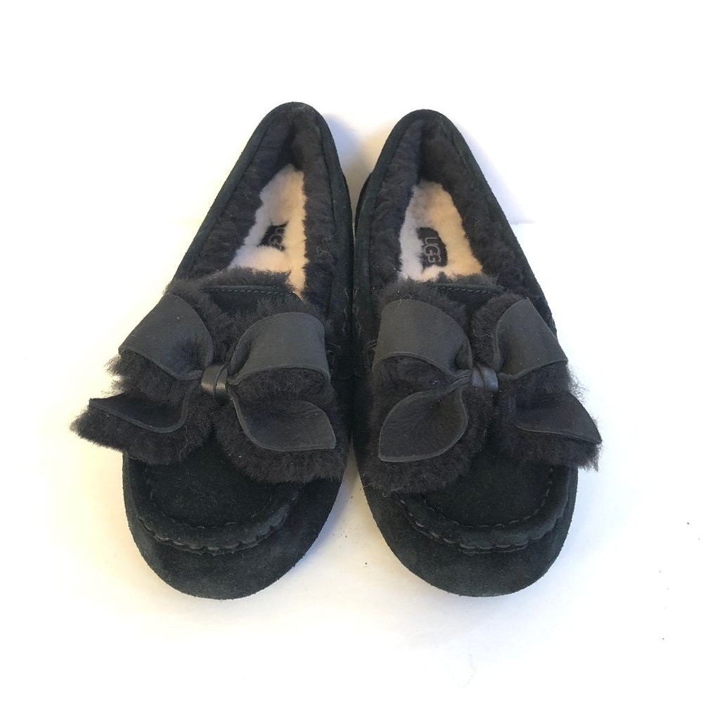 UGG ANSLEY HERITAGE BOW BLACK MOCASSIN SLIP ON SHEARLING LINED SANDALS